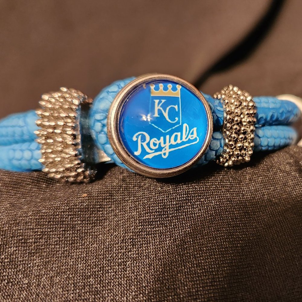 Interchageable Button Snap Leather Bracelet Kc Ro… - image 1